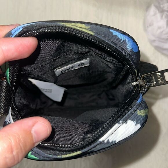 DVF x Target Black Green White Disco Zebra Nylon Small Crossbody Bag Wallet Set - Picture 7 of 14